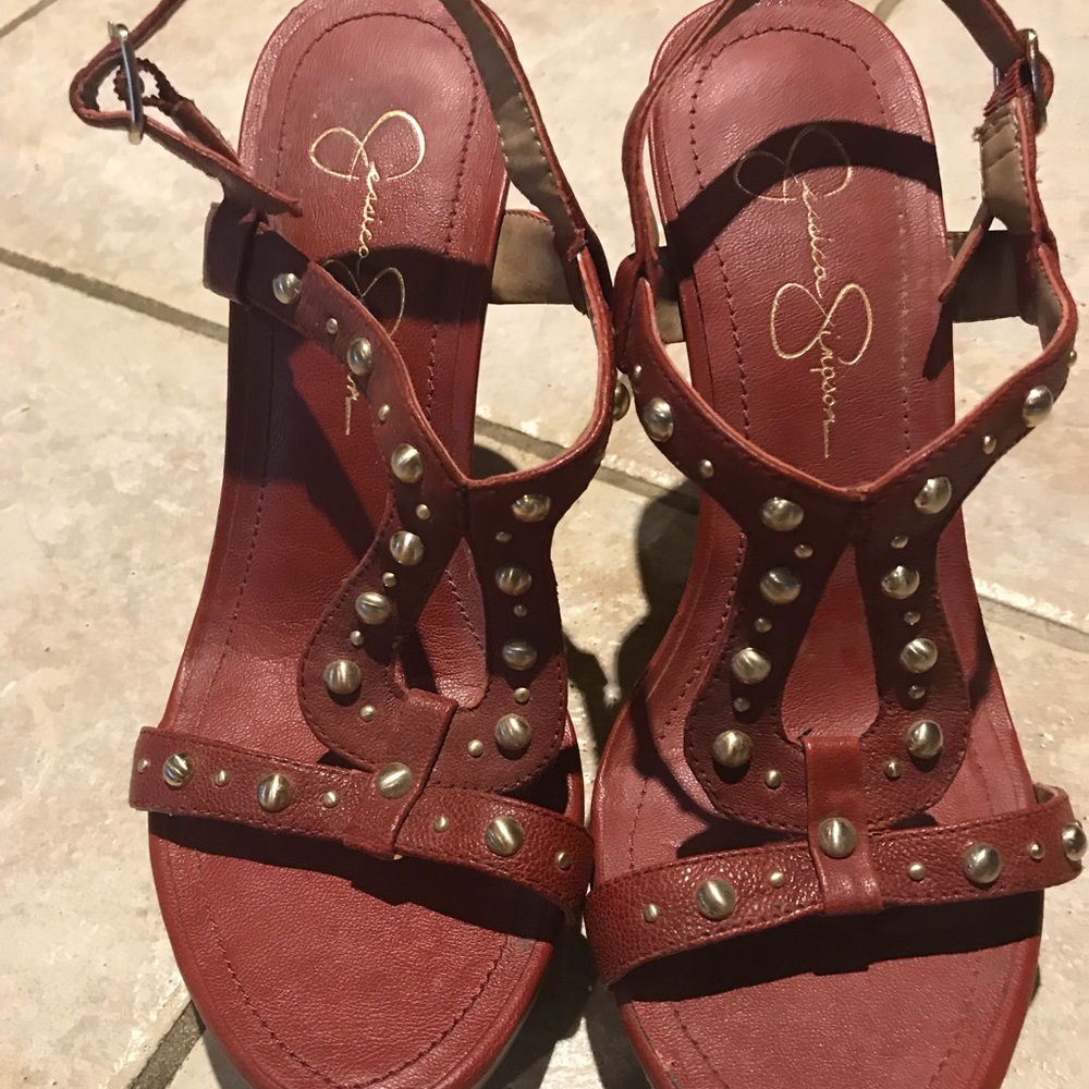 Red wedges